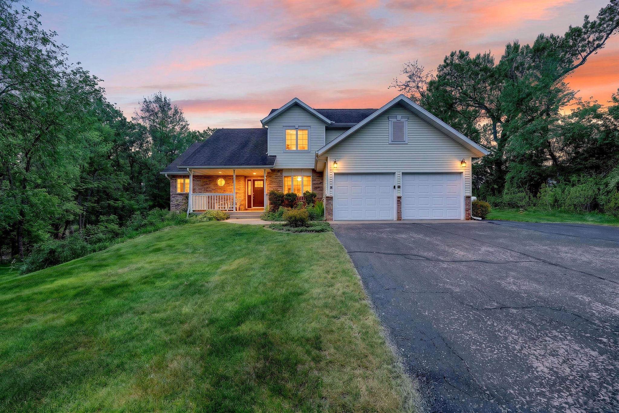 W7183 Breneman Road Pardeeville, WI 53954 - Photo 38 of 52