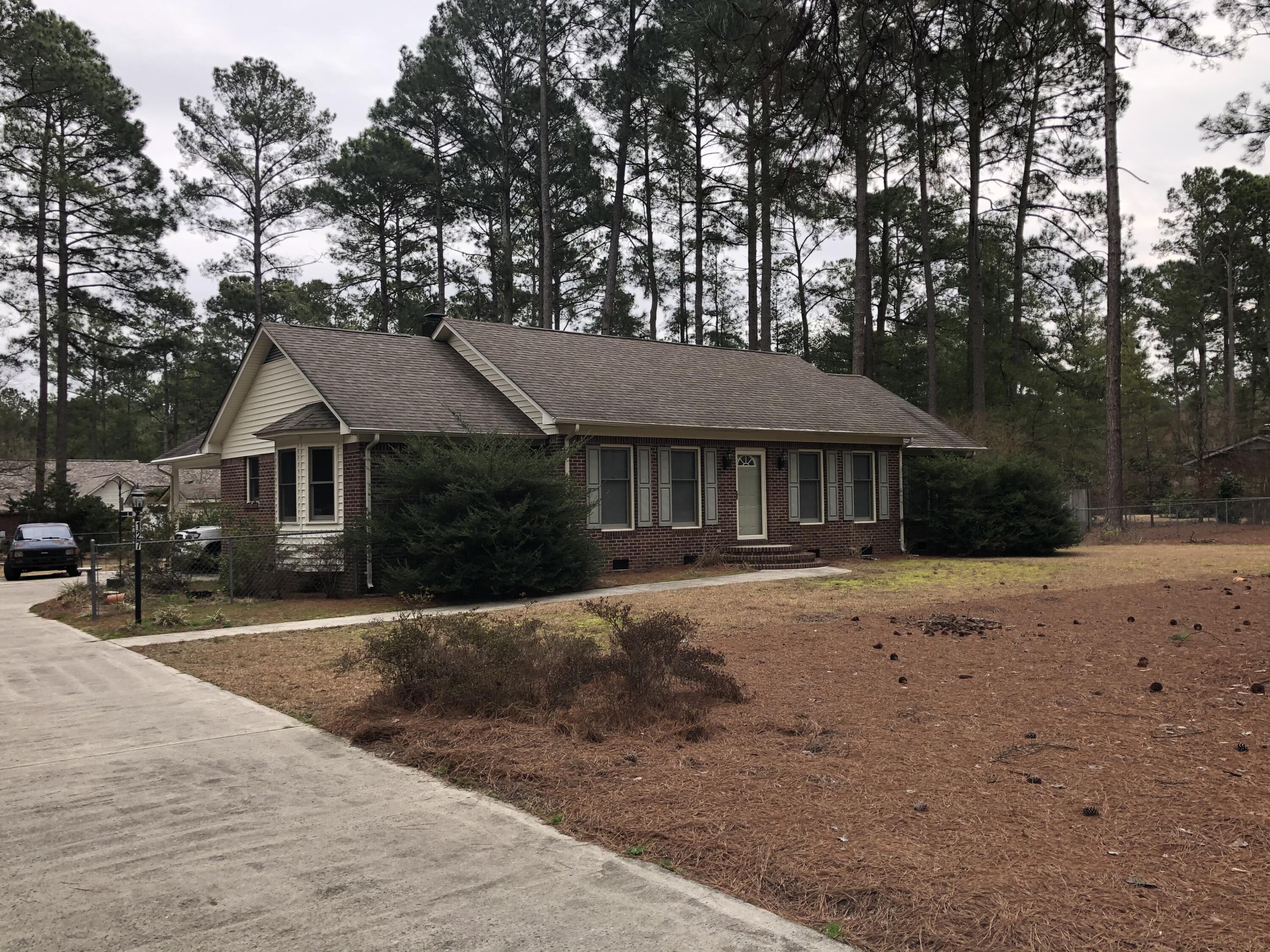 127 Fairwood Road Rockingham, NC 28379 - Photo 2 of 4 DDDCFDC9-A745-4564-8441-5A8E17139C35
