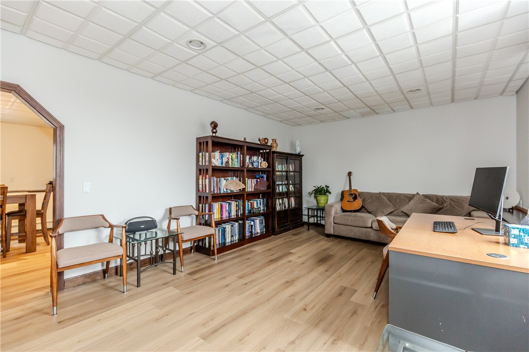 10 Mott Street Johnston, RI 02919 - Photo 18 of 48