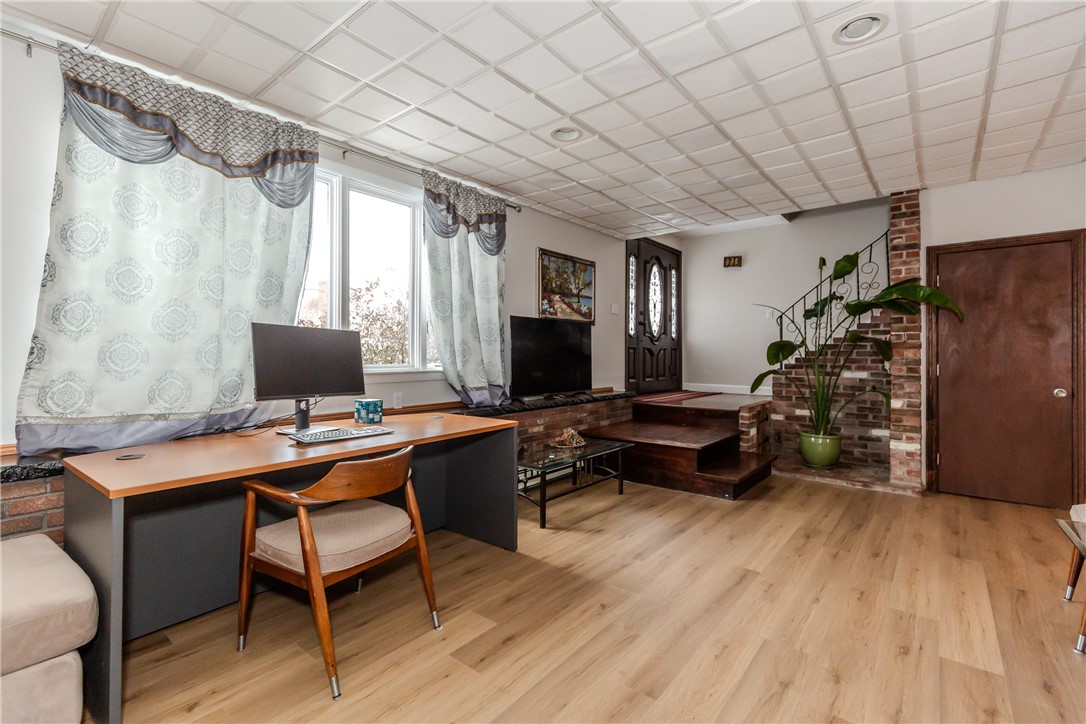 10 Mott Street Johnston, RI 02919 - Photo 20 of 48