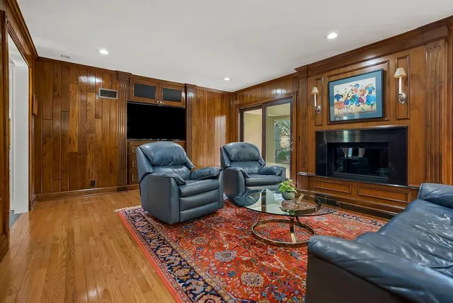 $1,650,000 | 5209 West 83rd Terrace, Prairie Village, KS 66207