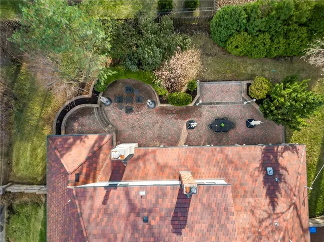 $1,650,000 | 5209 West 83rd Terrace, Prairie Village, KS 66207