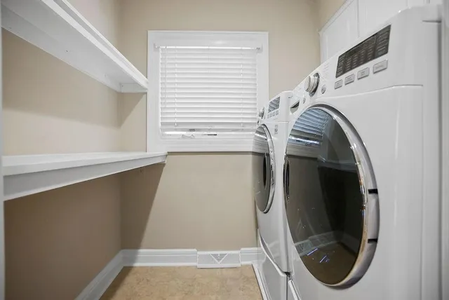 $1,650,000 | 5209 West 83rd Terrace, Prairie Village, KS 66207