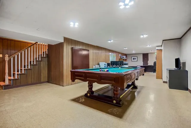 $1,650,000 | 5209 West 83rd Terrace, Prairie Village, KS 66207