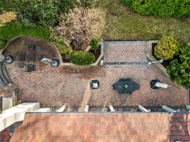 $1,650,000 | 5209 West 83rd Terrace, Prairie Village, KS 66207