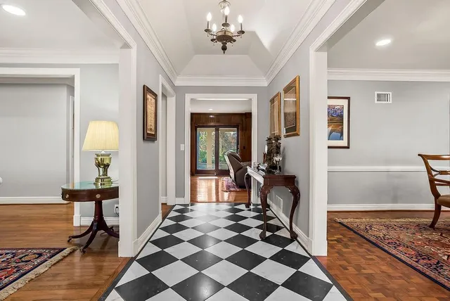 $1,650,000 | 5209 West 83rd Terrace, Prairie Village, KS 66207