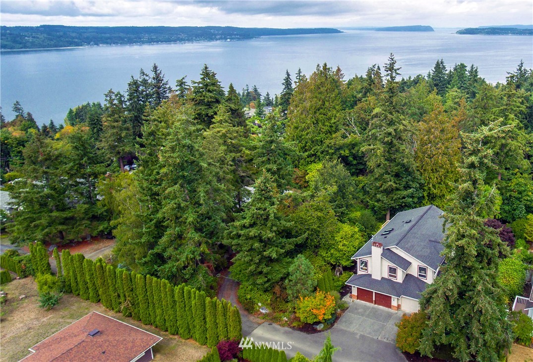 718 Rice Drive Mukilteo, WA 98275 - Photo 1 of 24 Gallery Image 1