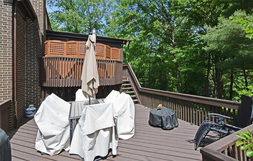 226 Sunridge Road Pittsburgh, PA 15238 - Photo 22 of 24 Gallery Image 22