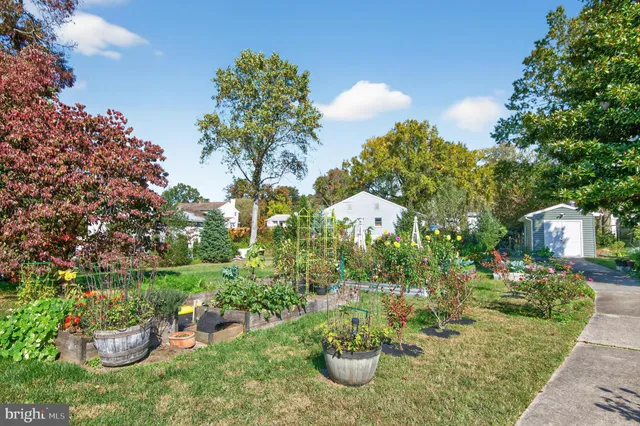 a picture of a bench in front of a window