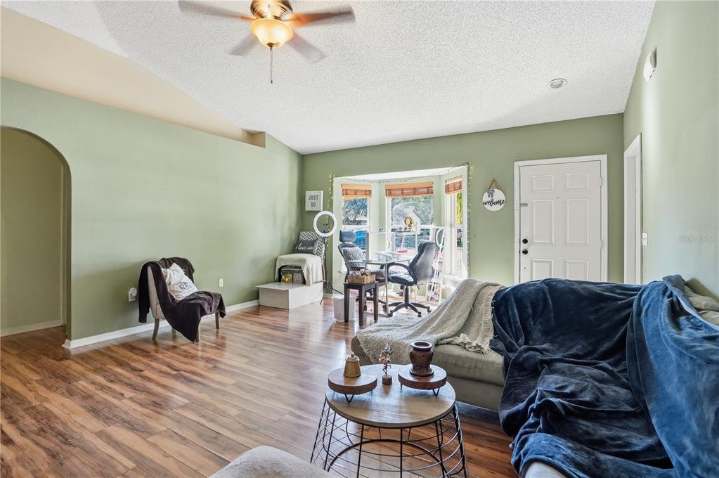 6110 Lyon Road Spring Hill, FL 34606 - Photo 4 of 29