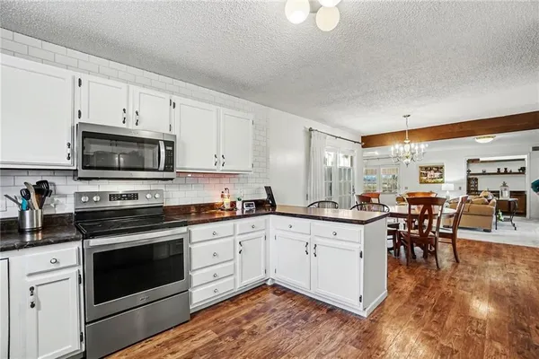 $425,000 | 1109 South Catalpa Street, Savannah, MO 64485