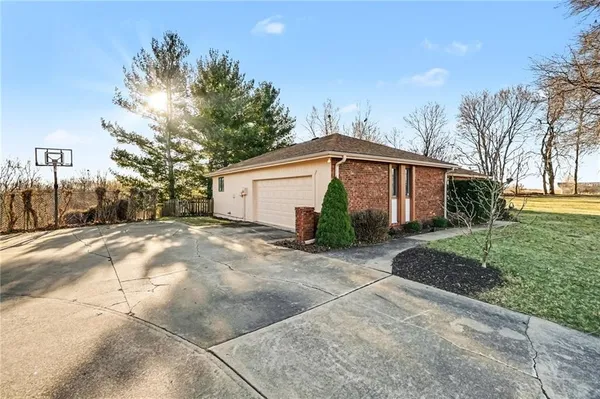 $415,000 | 1109 South Catalpa Street, Savannah, MO 64485