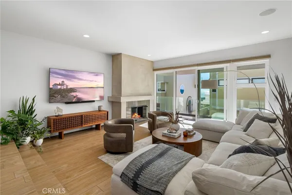 $12,500 | 73 B Surfside, Surfside, CA 90743