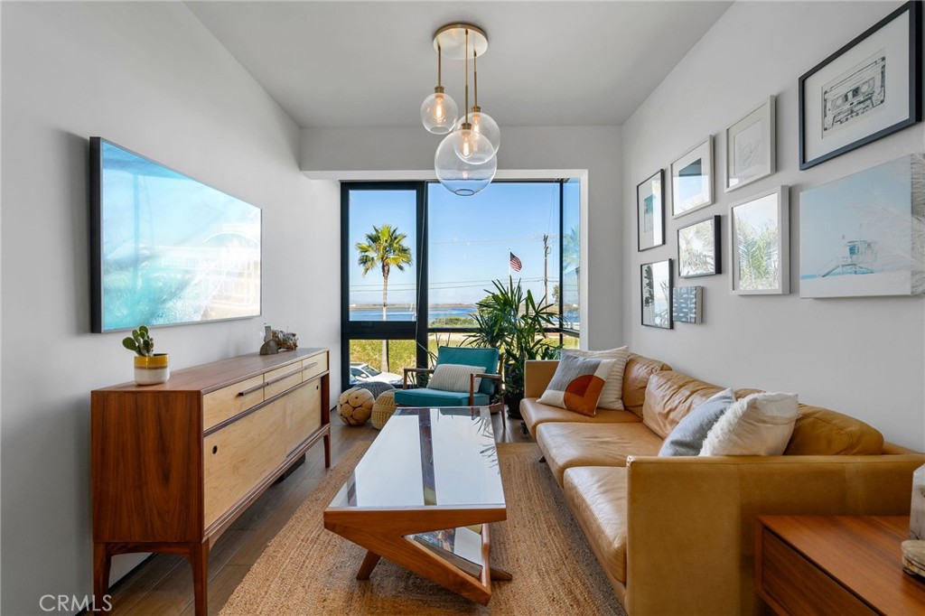 73 B Surfside Surfside, CA 90743 - Photo 17 of 40 quaint sitting area with a views off of kitchen