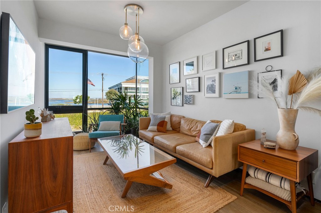 73 B Surfside Surfside, CA 90743 - Photo 18 of 40