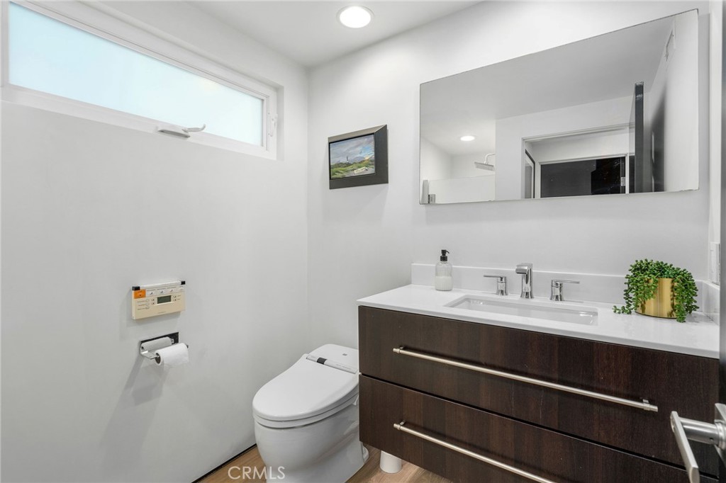 73 B Surfside Surfside, CA 90743 - Photo 9 of 40 bathroom with shower