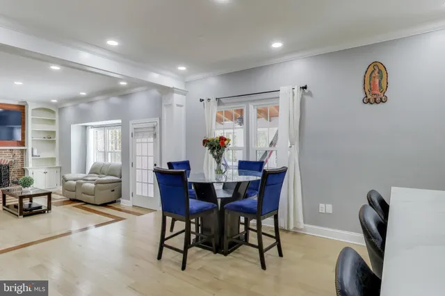 $1,050,000 | 16702 Gooseneck Terrace, Olney, MD 20832