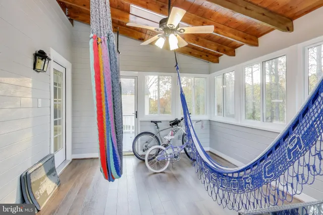 $1,050,000 | 16702 Gooseneck Terrace, Olney, MD 20832