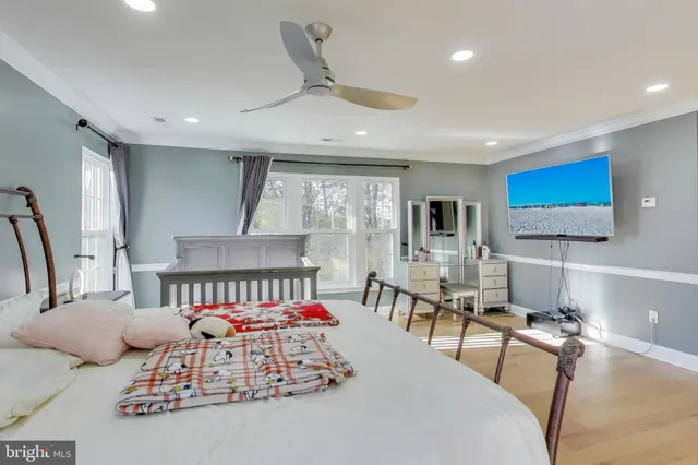 $1,050,000 | 16702 Gooseneck Terrace, Olney, MD 20832