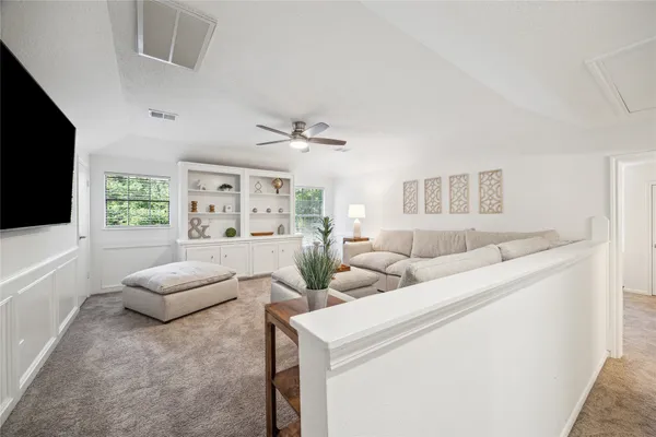 $7,000 | 89 Towering Pines Drive, The Woodlands, TX 77381