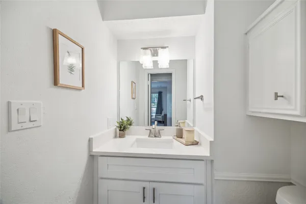 $7,000 | 89 Towering Pines Drive, The Woodlands, TX 77381
