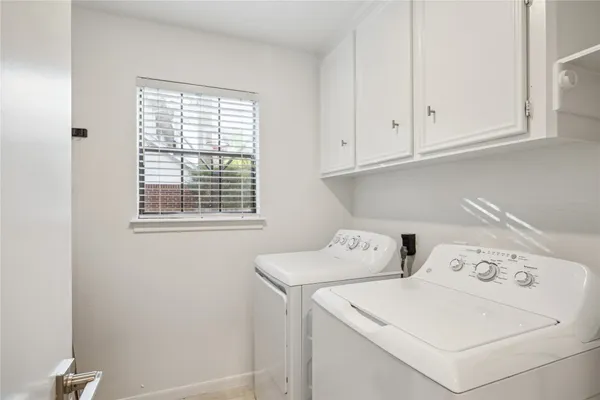 $7,000 | 89 Towering Pines Drive, The Woodlands, TX 77381