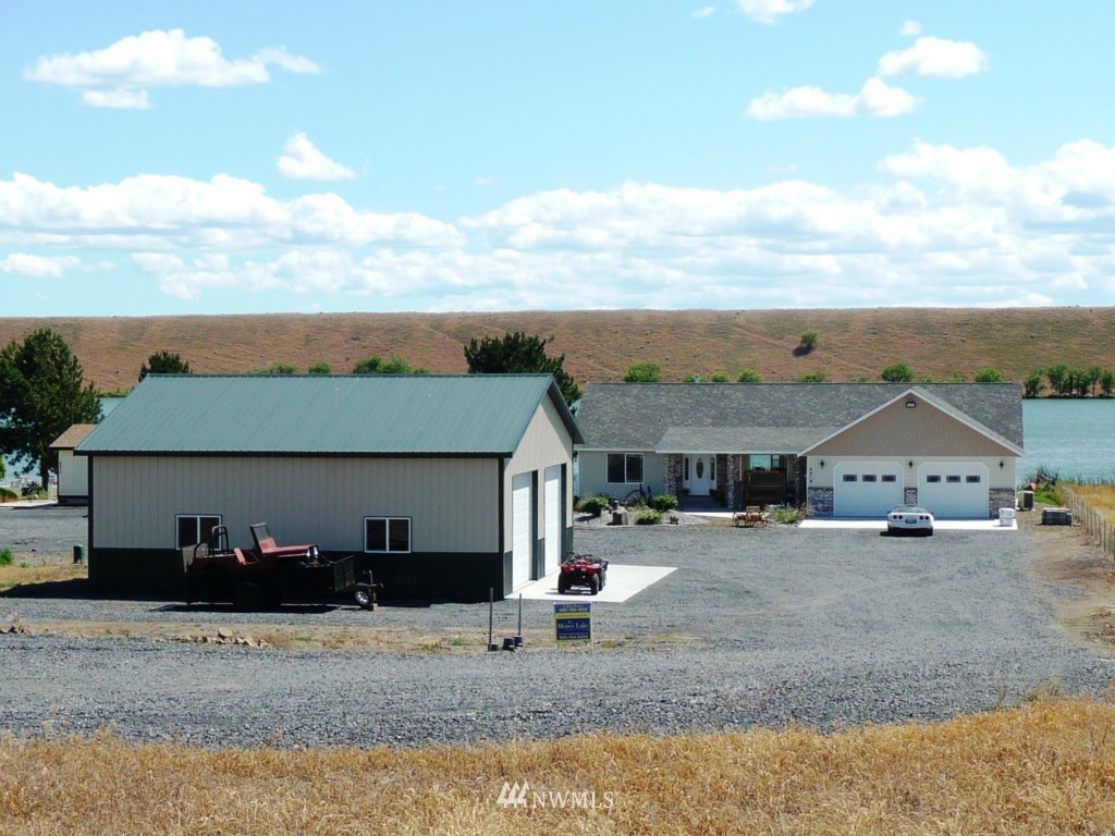 6414 Ne Road Moses Lake, WA 98837 - Photo 1 of 1 Gallery Image 1