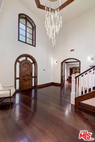 $14,500 | 6127 Rhodes Avenue, North Hollywood, CA 91606