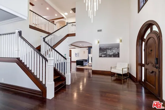 $14,500 | 6127 Rhodes Avenue, North Hollywood, CA 91606