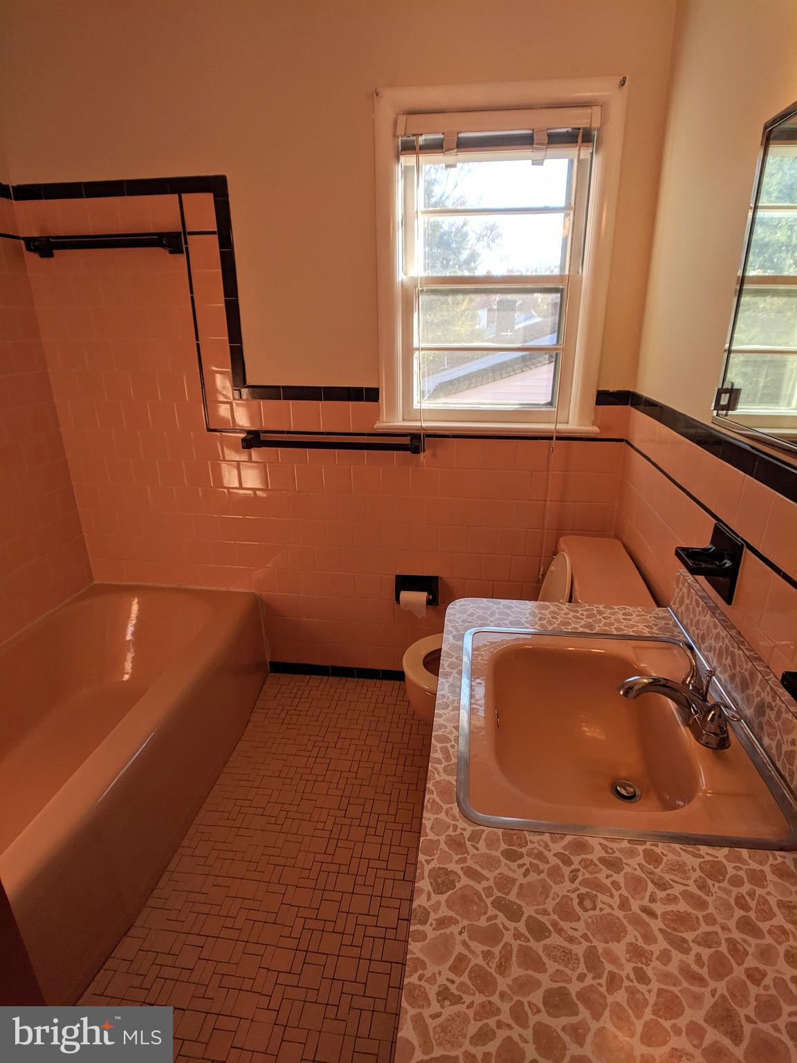 706 Winhall Way Silver Spring, MD 20904 - Photo 11 of 34 Gallery Image 11