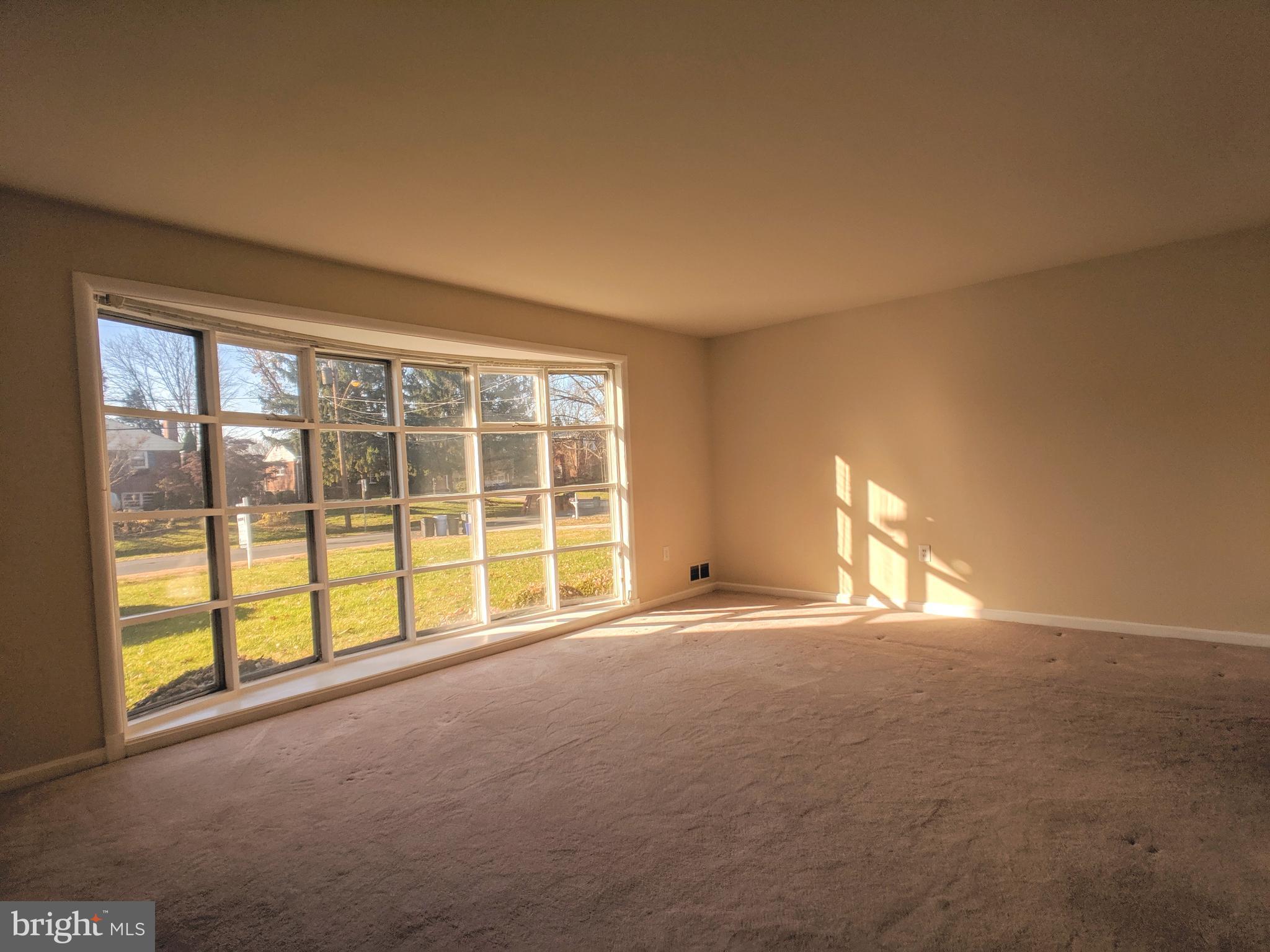 706 Winhall Way Silver Spring, MD 20904 - Photo 5 of 34 Gallery Image 5