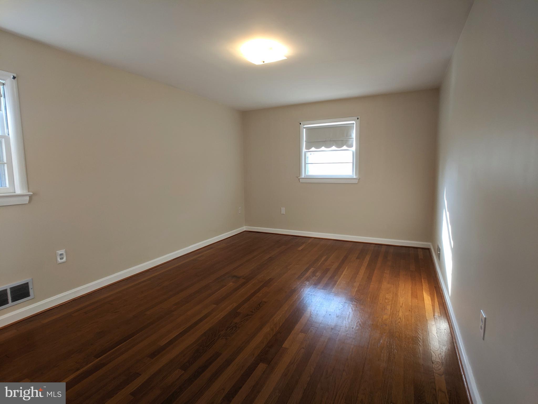 706 Winhall Way Silver Spring, MD 20904 - Photo 10 of 34 Gallery Image 10