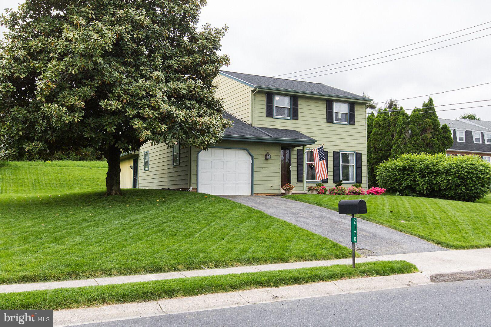 2170 Coventry Road Lancaster, PA 17601 - Photo 3 of 32 Gallery Image 3