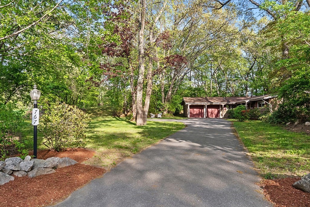 767 Great Pond Road North Andover, MA 01845 - Photo 1 of 27 Gallery Image 1
