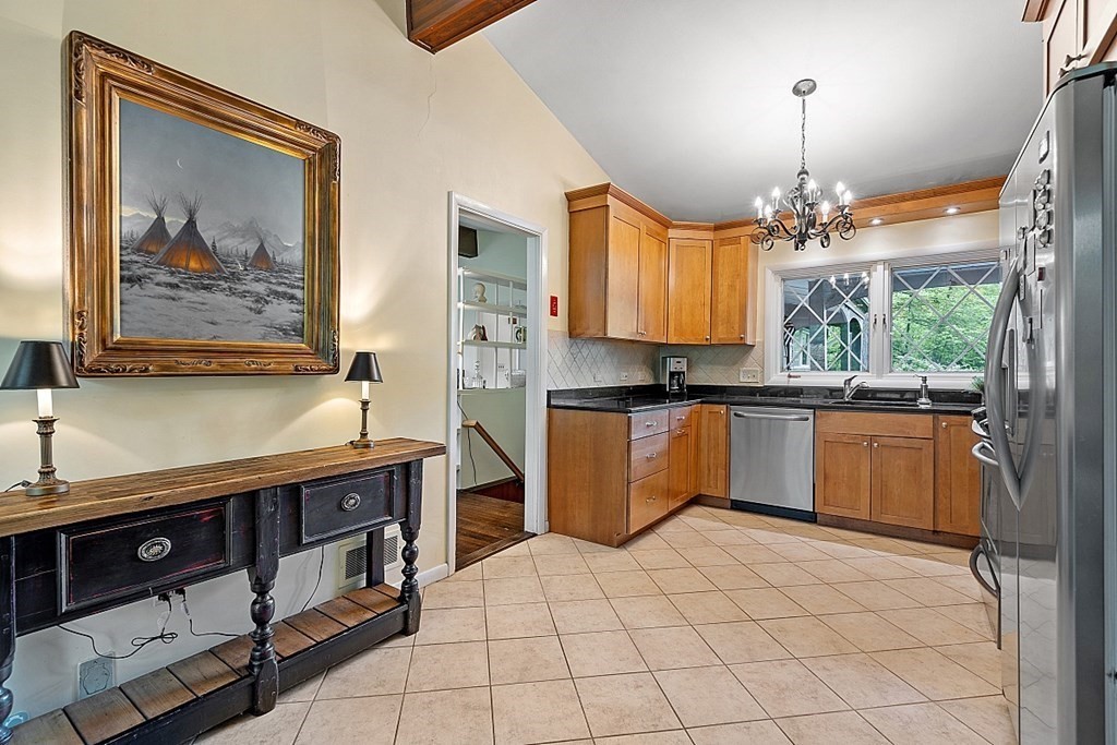 767 Great Pond Road North Andover, MA 01845 - Photo 3 of 27 Gallery Image 3