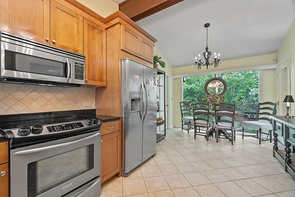 767 Great Pond Road North Andover, MA 01845 - Photo 4 of 27 Gallery Image 4