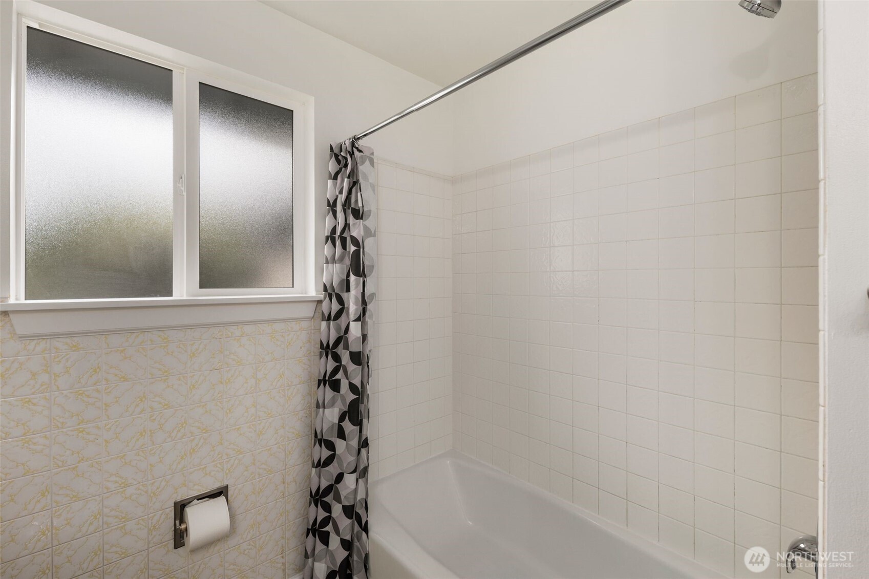 3324 Northeast 17th Place Renton, WA 98056 - Photo 17 of 28