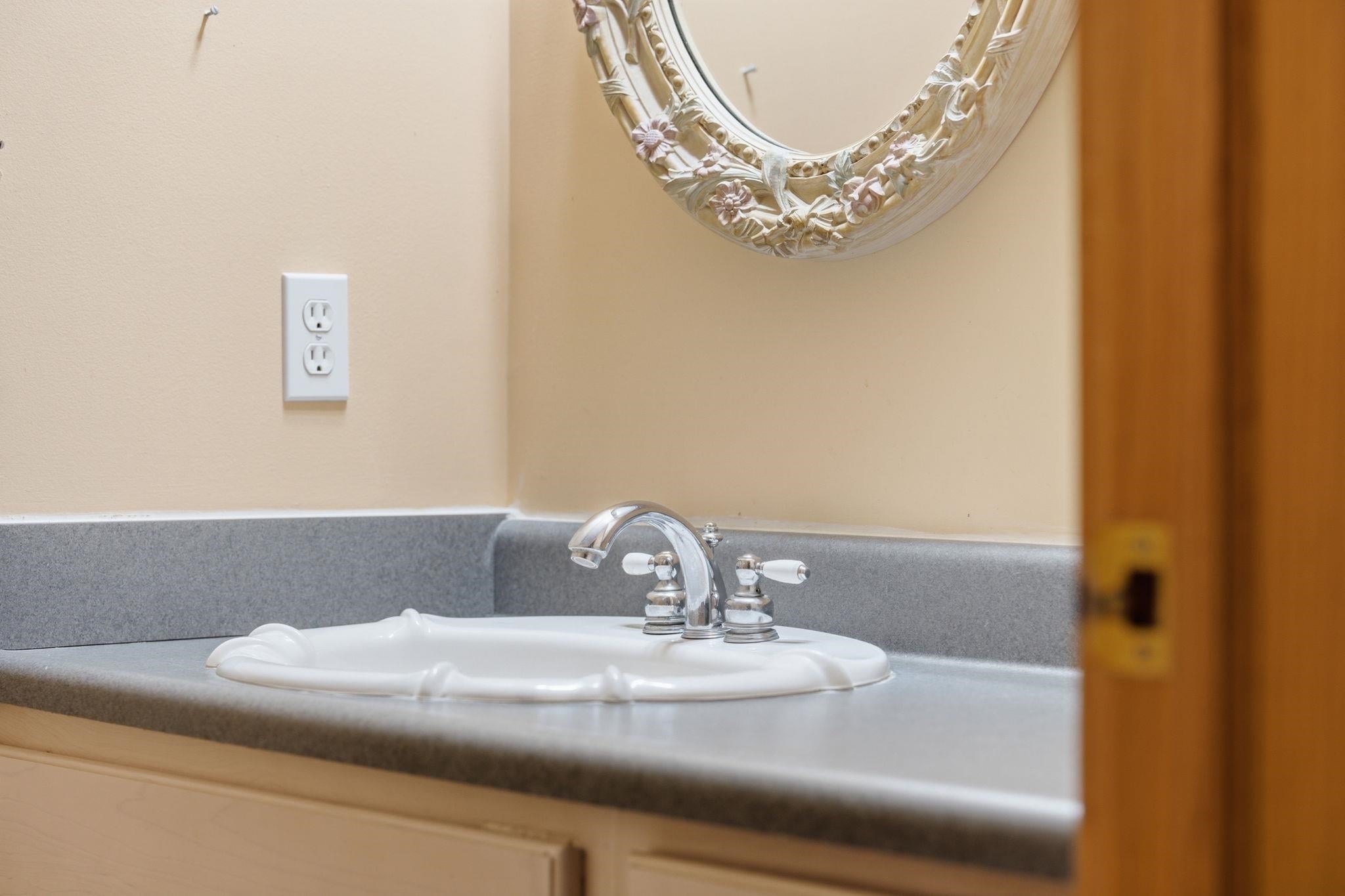 7212 46 1/2 Road Cadillac, MI 49601 - Photo 37 of 66 Gallery Image 37