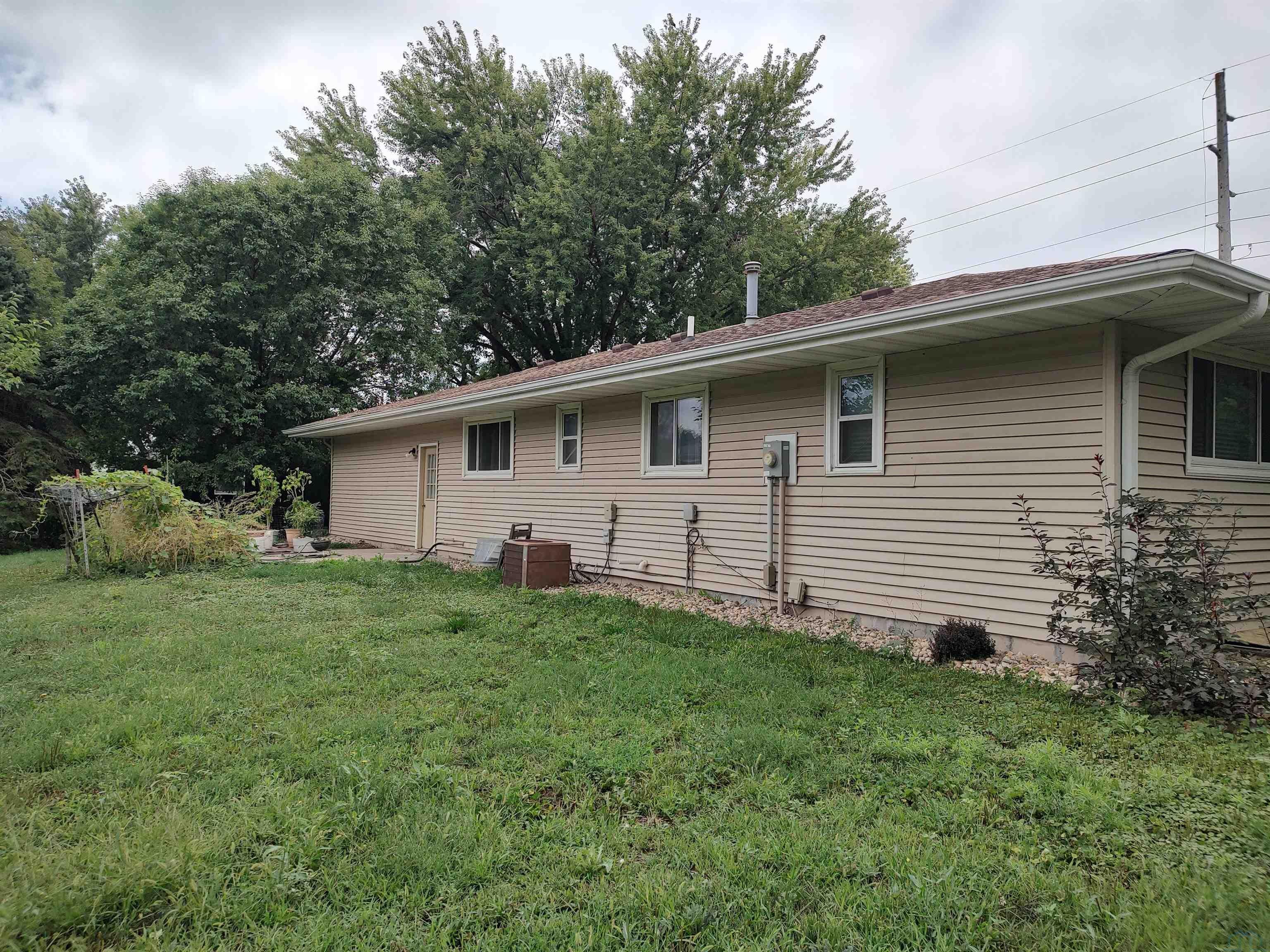 711 Geisinger Road Storm Lake, IA 50588 - Photo 18 of 18 Gallery Image 18