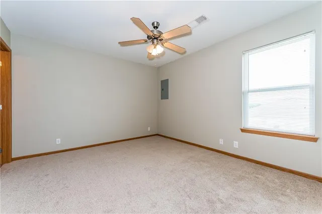 $1,340 | 204 Palmer Court, Pleasant Hill, MO 64080