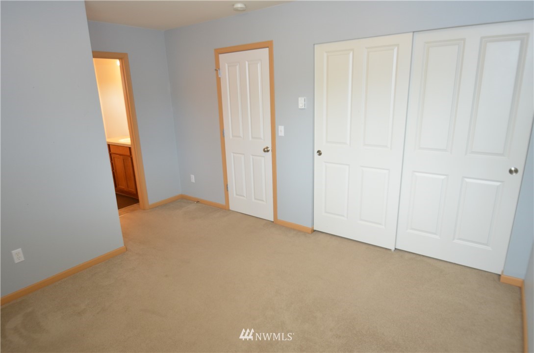 4350 Roxanna Loop Southeast Lacey, WA 98503 - Photo 13 of 21 Gallery Image 13