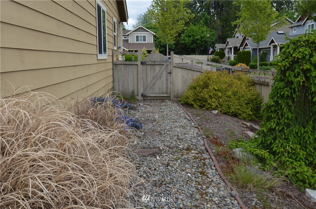 4350 Roxanna Loop Southeast Lacey, WA 98503 - Photo 20 of 21 Gallery Image 20