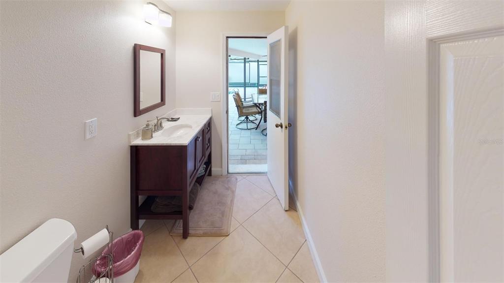 4952 Rutland Gate Sarasota, FL 34235 - Photo 28 of 31