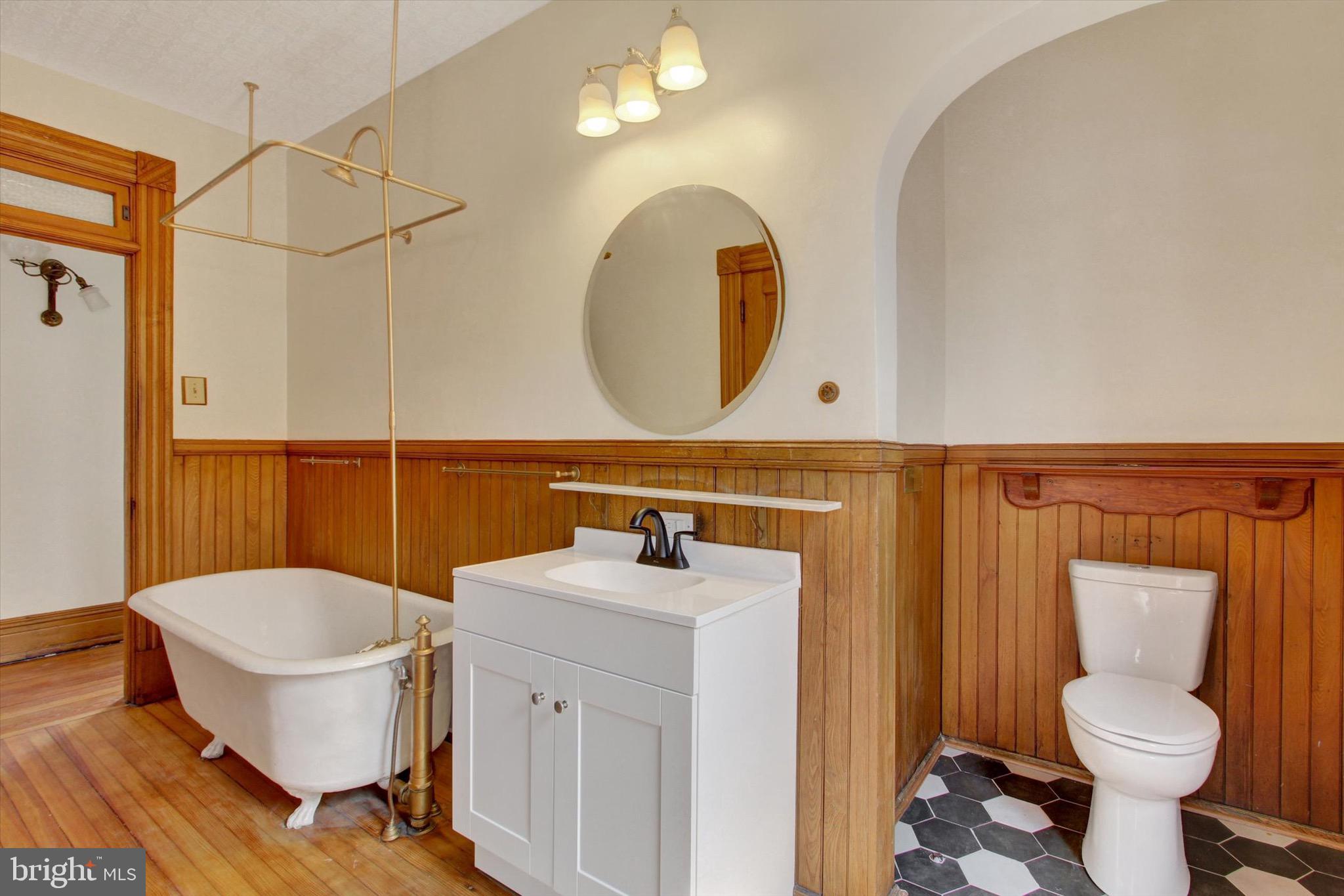 407 Carlisle Street Hanover, PA 17331 - Photo 22 of 38