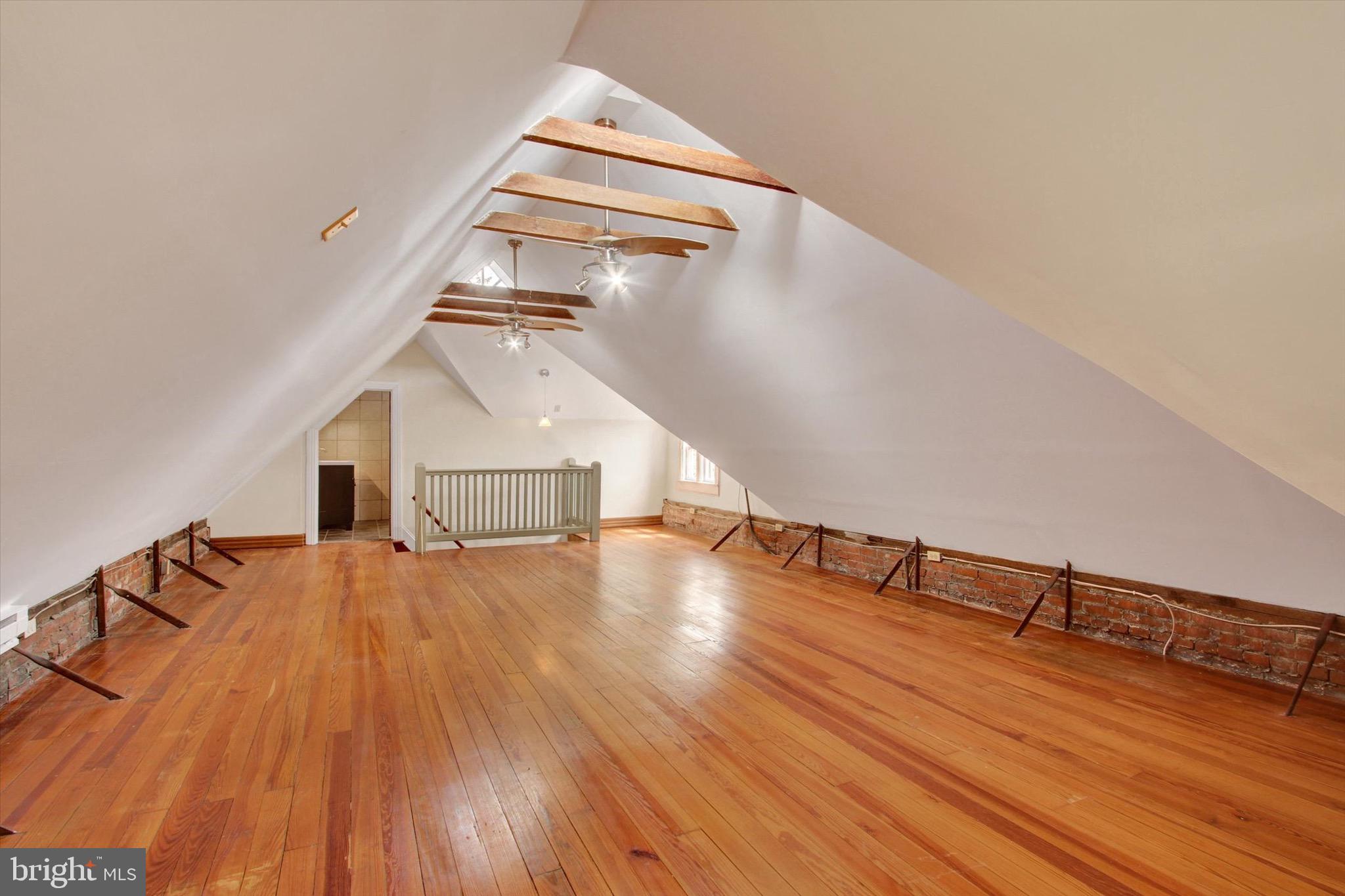 407 Carlisle Street Hanover, PA 17331 - Photo 24 of 38