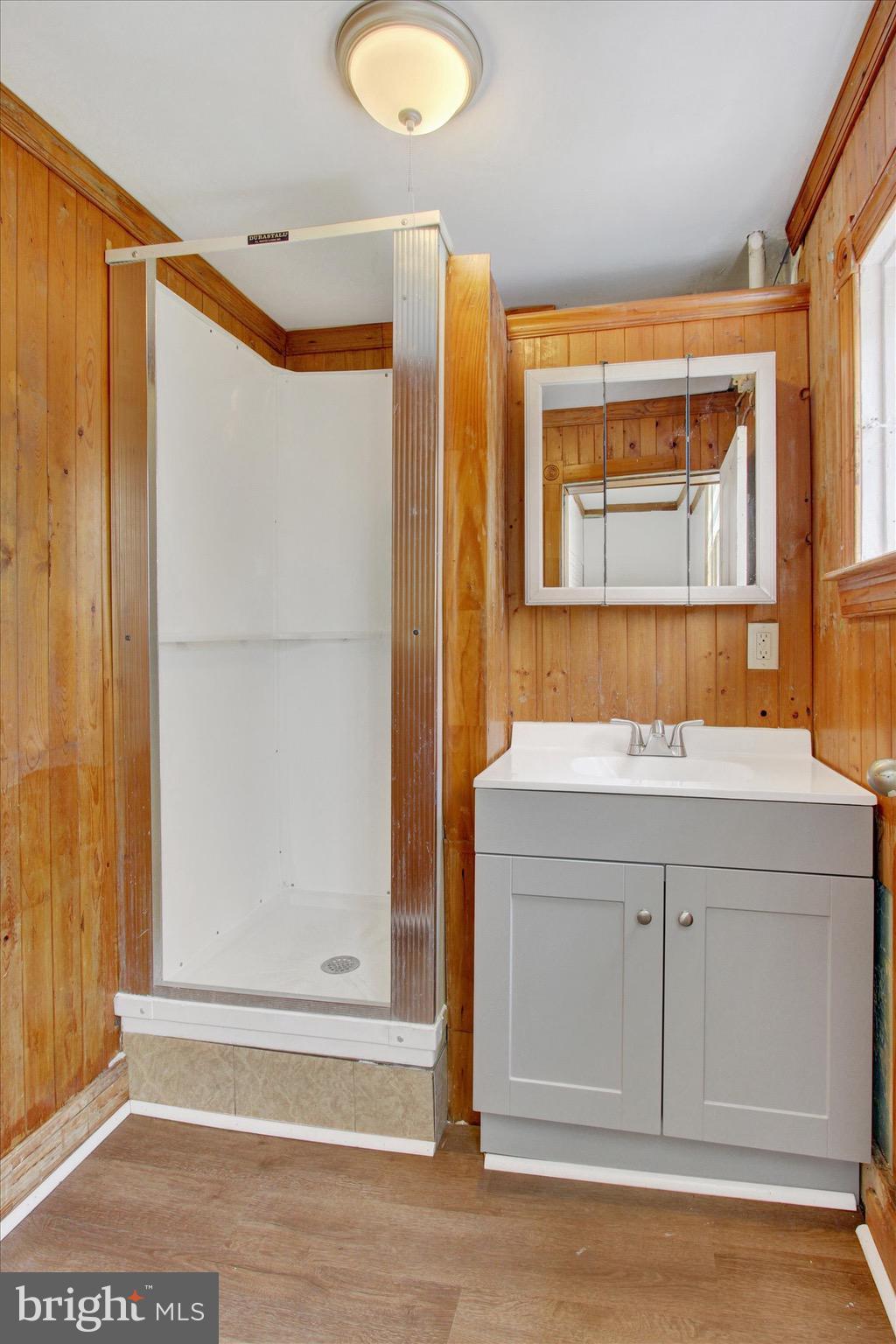 407 Carlisle Street Hanover, PA 17331 - Photo 32 of 38 BATHROOM-COTTAGE HOUSE