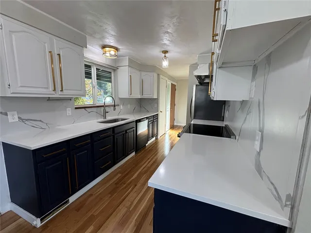 $2,900 | 3257 Halverson Avenue, Bremerton, WA 98310