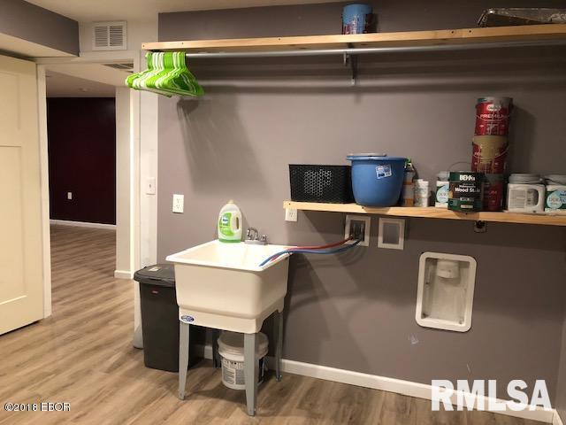 13250 Cochran Road Marion, IL 62959 - Photo 19 of 26 Gallery Image 19