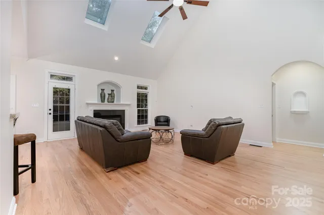 $559,900 | 2723 Sawgrass Ridge Place, Charlotte, NC 28269