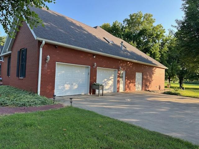 2 Timbercreek Road Girard, KS 66743 - Photo 58 of 60